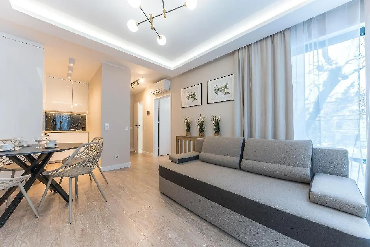 Pomorskie Apartamenty Monte Cassino 27 Deluxe Sopot 0*,