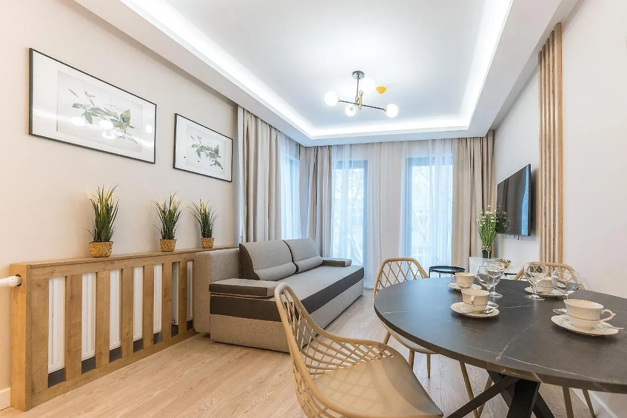 Pomorskie Apartamenty Monte Cassino 27 Deluxe Sopot 0*,